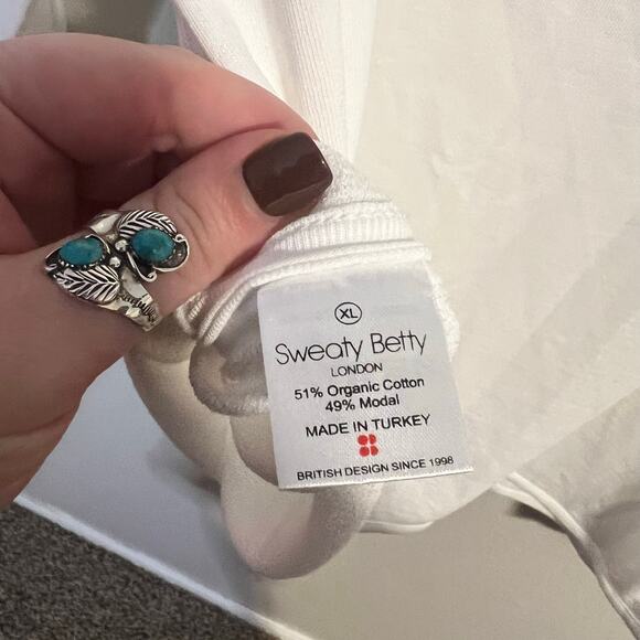 NWT Sweaty Betty Simhasana Sport Sweatshirt White Size XL - Picture 7 of 7